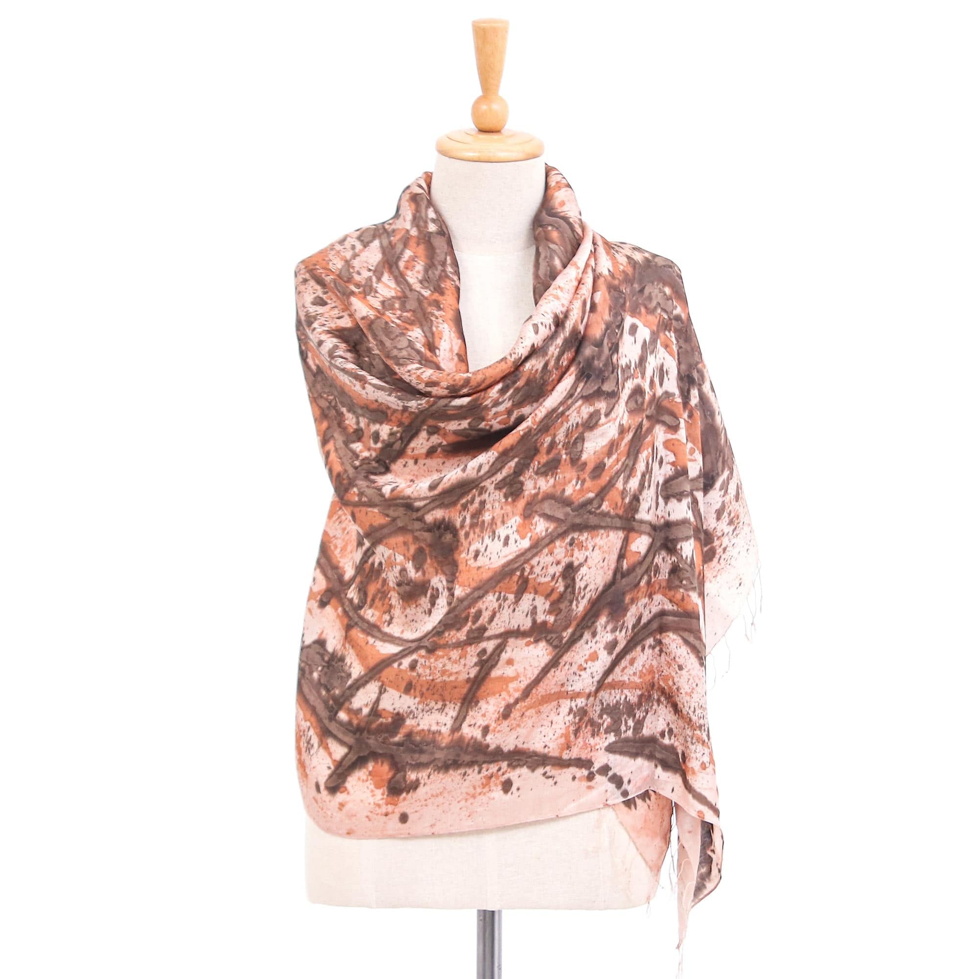 Eco-Friendly Abstract-Motif Silk Shawl - Abstract Lanna